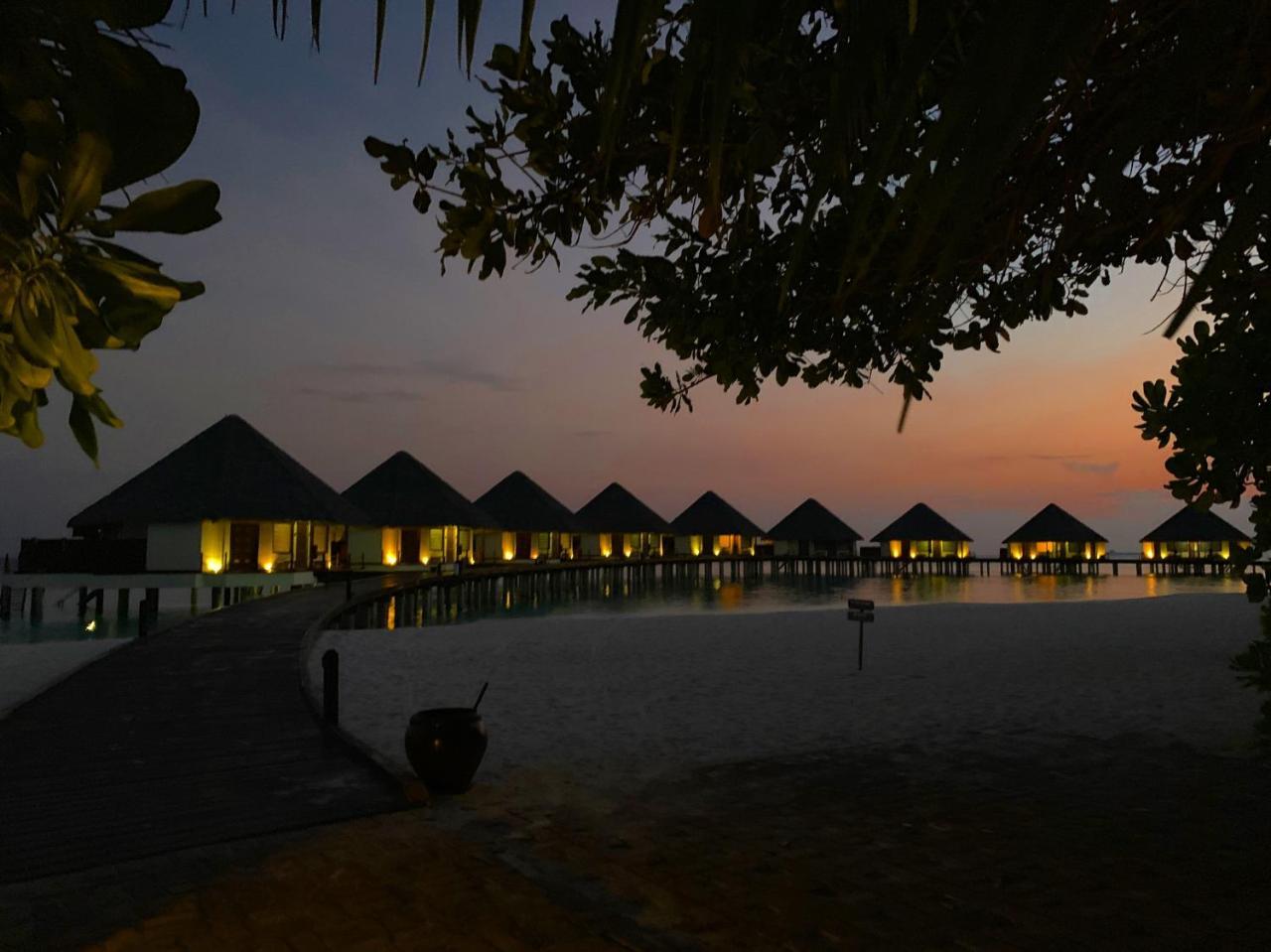 Adaaran Prestige Water Villas Meedhoo  Ngoại thất bức ảnh